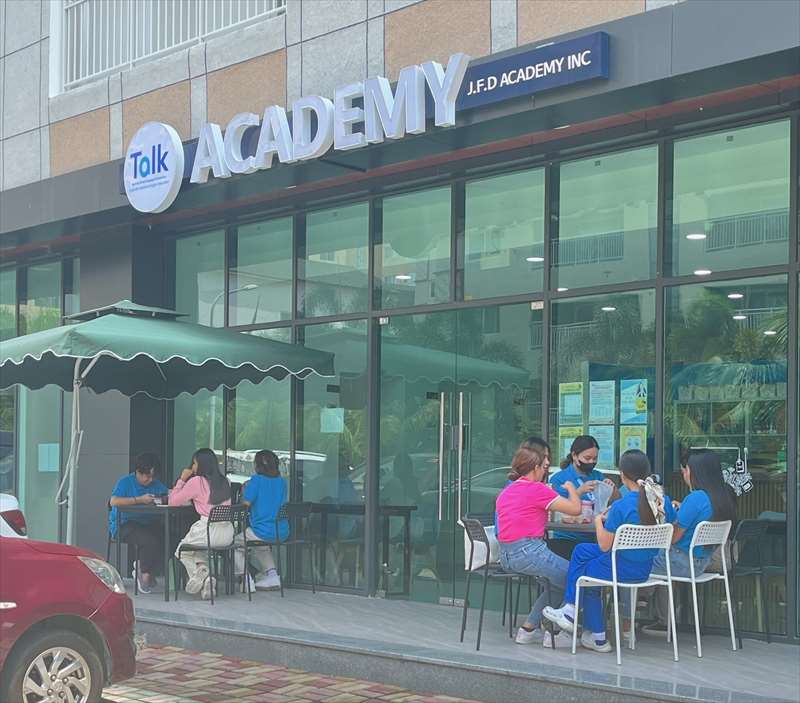 Clak Talk Academy