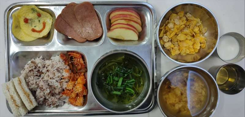 SMEAG-GLOBEAL-食事