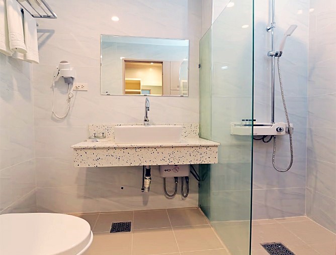 Joyful_Delux Room