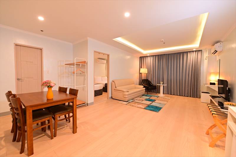 joyful-Family Room