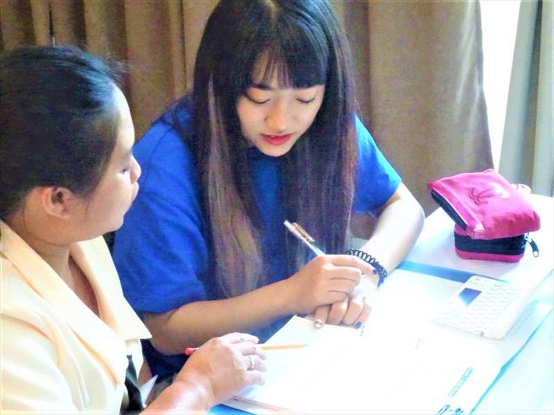 first-emglish-junior-camp
