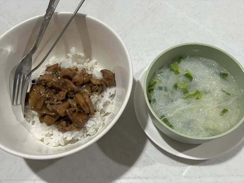 B&D English School食事