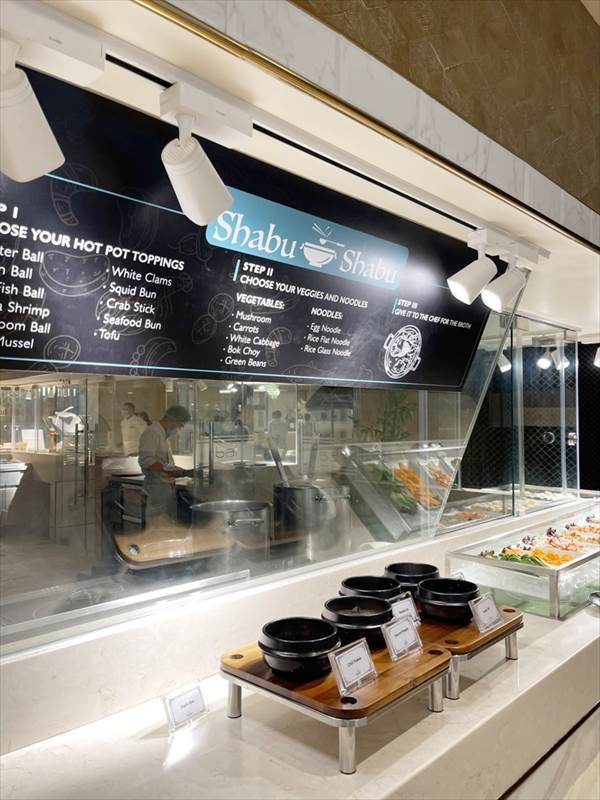 Bai Hotel Campus Language Centerビュッフェ