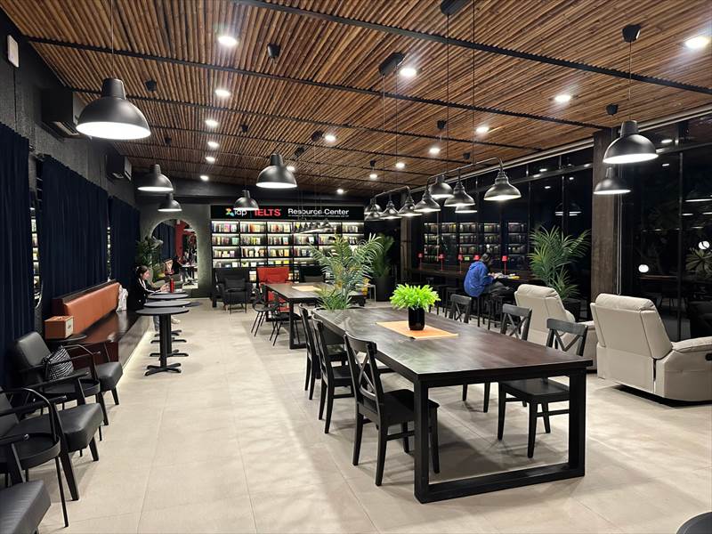 evアカデミーラウンジ