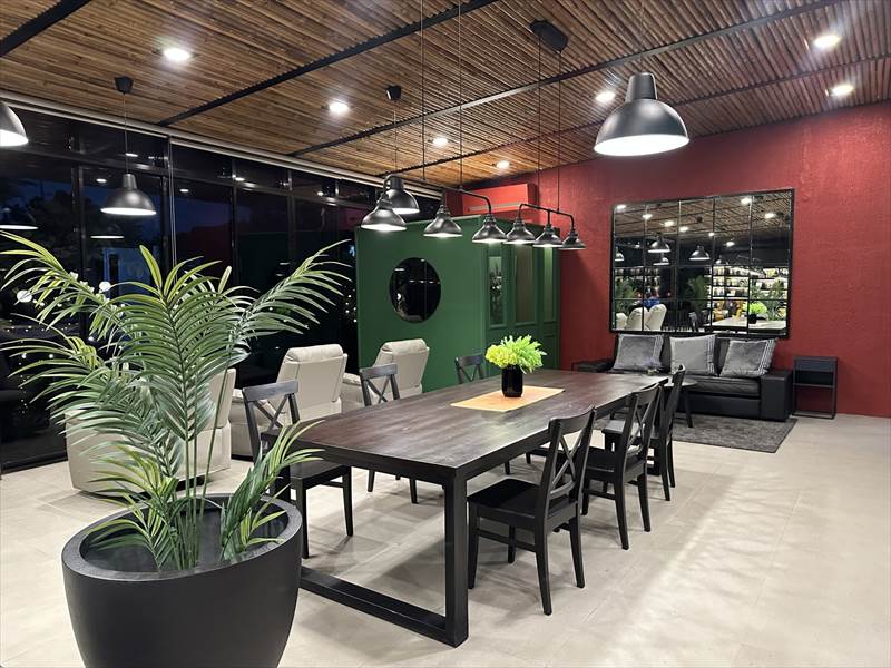 evアカデミーラウンジ