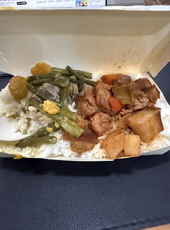 MONOL留学中に食べたフィリピンの家庭料理