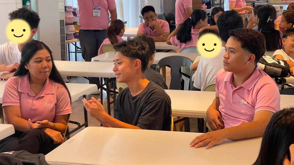 先生たちとの会話も、もちろん英語で